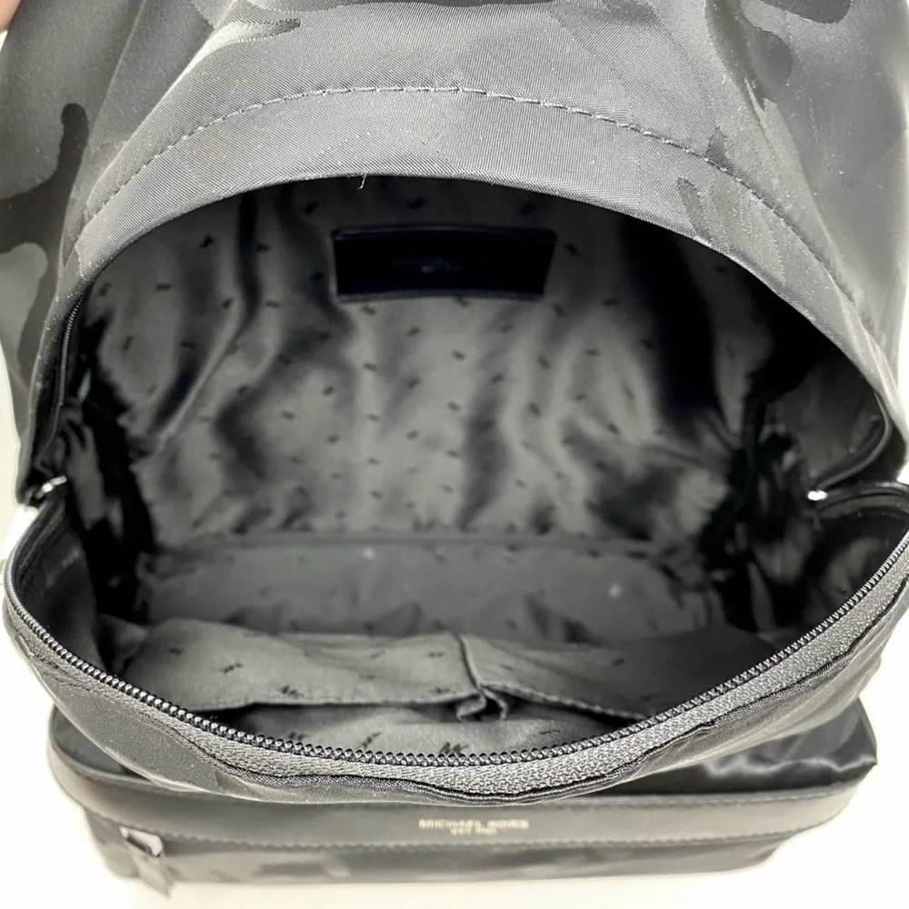 NWT Michael Kors Backpack - Picture 6 of 10